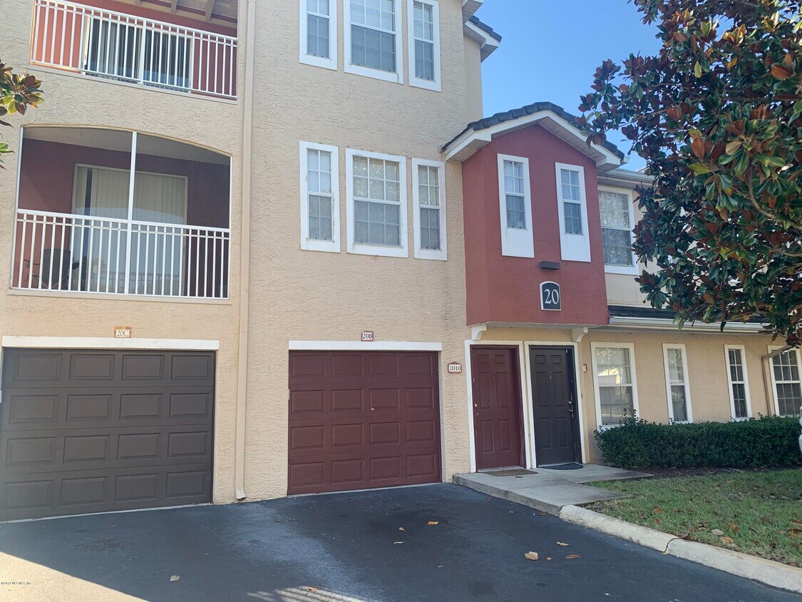 10075 GATE N Pky Unit 2011, Jacksonville, FL 32246 Condo for Rent in