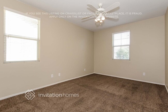 Foto del edificio - 6620 W Johnson St