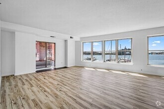 Building Photo - 960 Fell St
