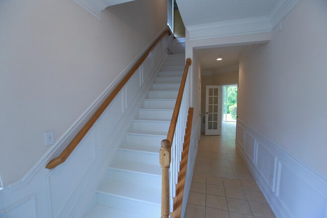 Building Photo - 4442 Rock Creek Cir