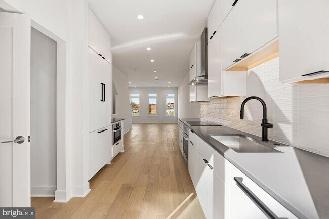 Foto del edificio - 2607 1st St NW
