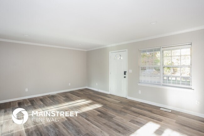 Building Photo - 360 Hilbert Rd