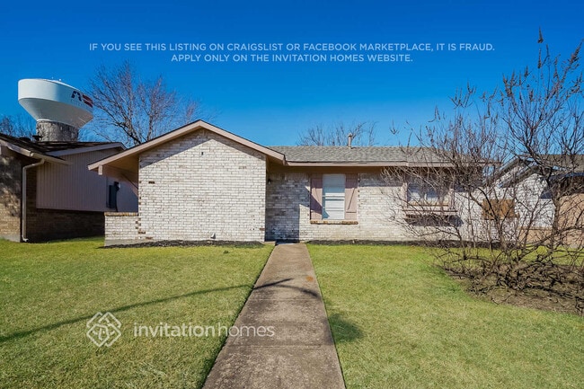 Building Photo - 923 Meadow Mead Dr