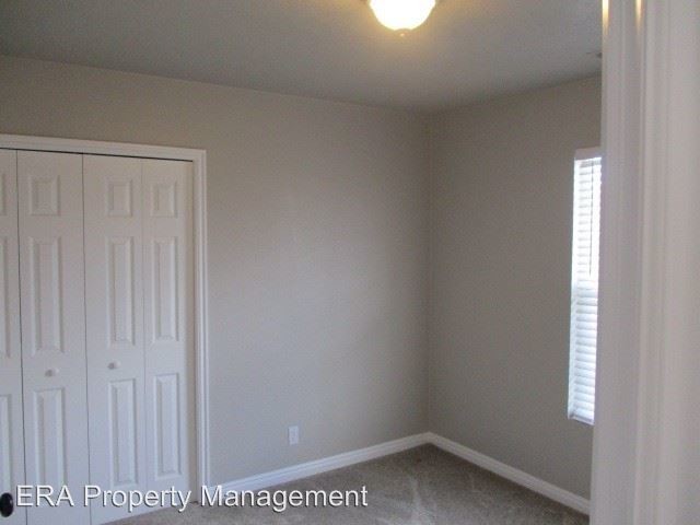 Foto del edificio - 3 br, 1 bath House - 17743 Old Irontown Rd.