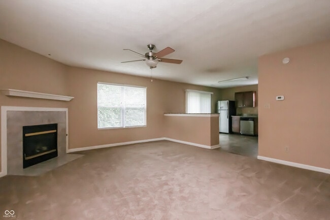 Building Photo - 3338 Montgomery Dr