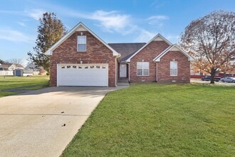 Building Photo - 3896 Gaine Dr