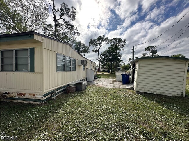 Building Photo - 2268 Carlisle Ln
