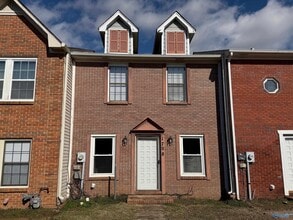 Building Photo - 1708 Brookline Ave SW