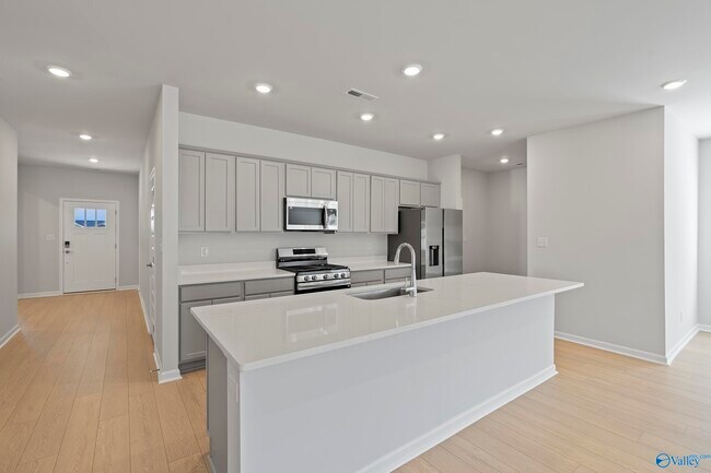 Foto del edificio - 247 Pennington Ave