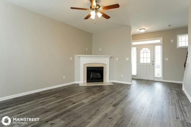 Building Photo - 208 Haywood Ln, Clayton, NC 27527