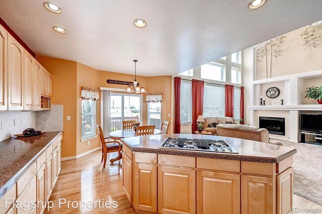 Building Photo - 4 br, 3 bath House - 317 Baker Lane
