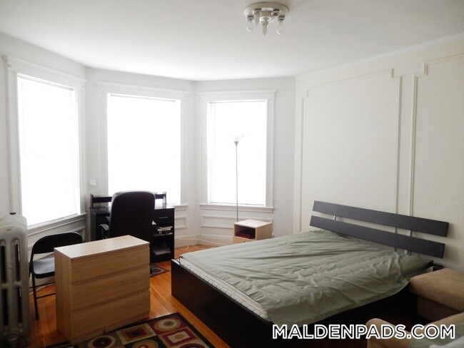 Foto del edificio - 94 Maple St