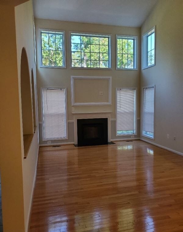 Foto del edificio - 9255 Glen Meadow Ln