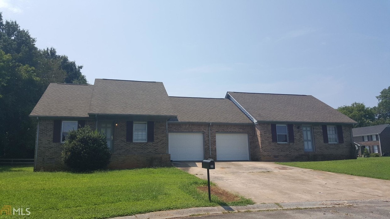 27 Penny Ln, Cartersville, GA 30120 Apartment for Rent in