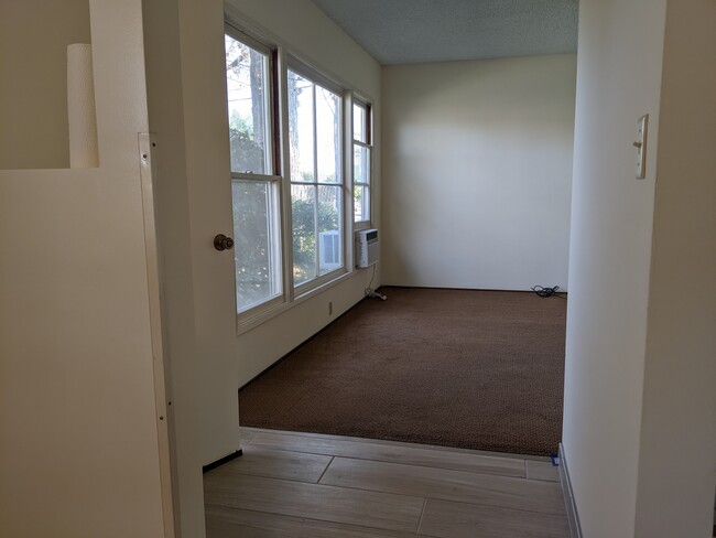 Foto del edificio - 304 W Saxon Ave