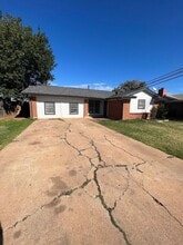 Building Photo - 4626 Don Juan St