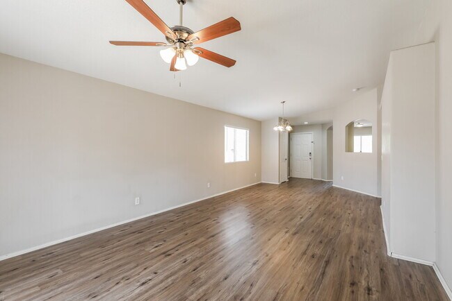 Building Photo - 2201 W Frostwood Ln