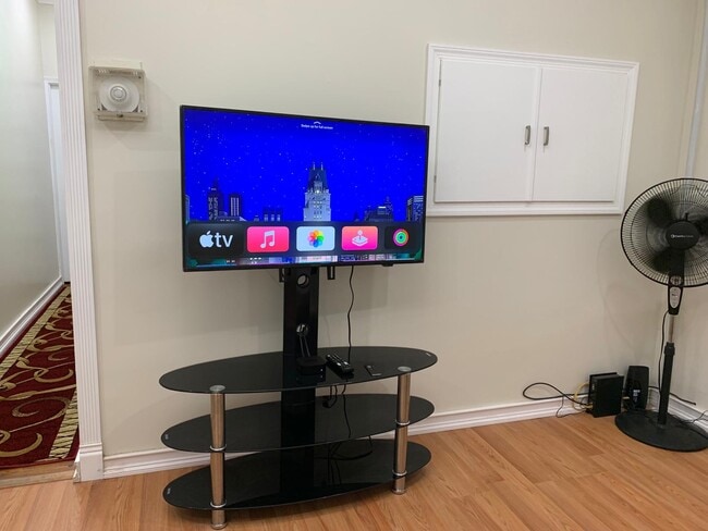 Building Photo - 4727 39th Pl