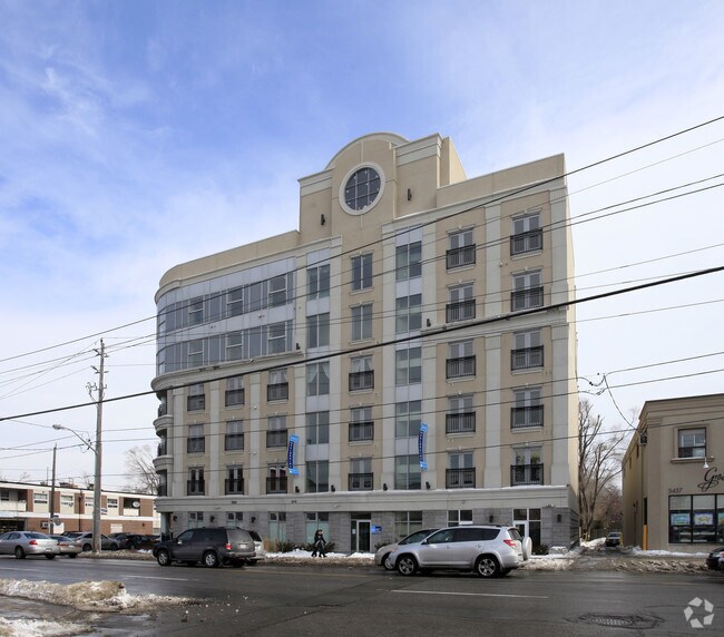 Photo du bâtiment - Deloraine Luxury Apartments