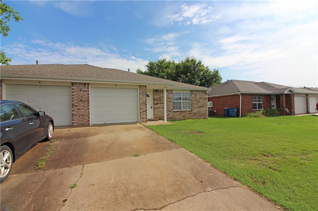 7 Holly Dr, Bentonville, AR 72712 Townhome Rentals in Bentonville AR