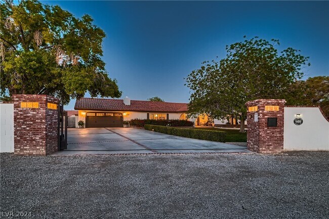 Building Photo - 6400 Dorrell Ln