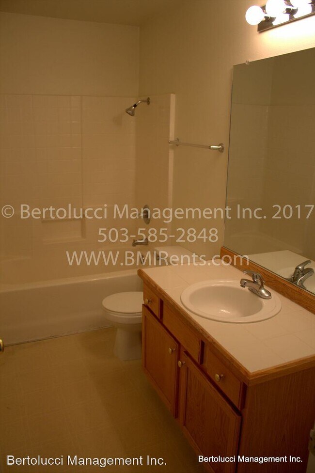 Building Photo - 3 br, 2 bath House - 4889 Saunter Loop NE