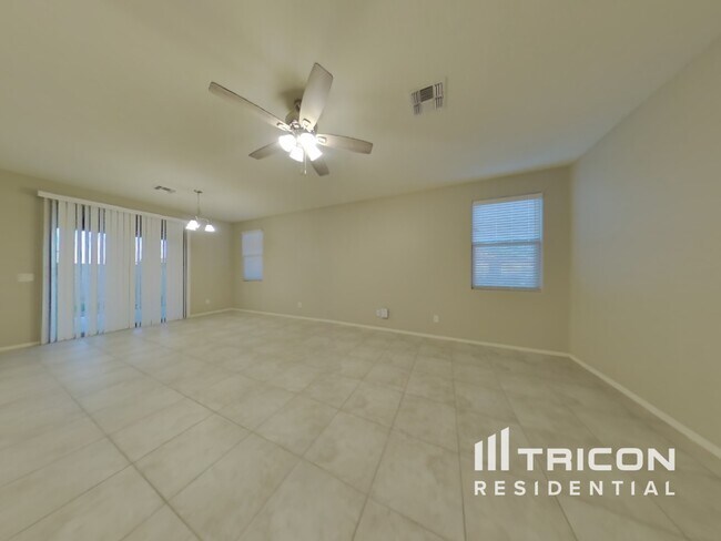 Foto del edificio - 17571 W Monte Lindo Ln