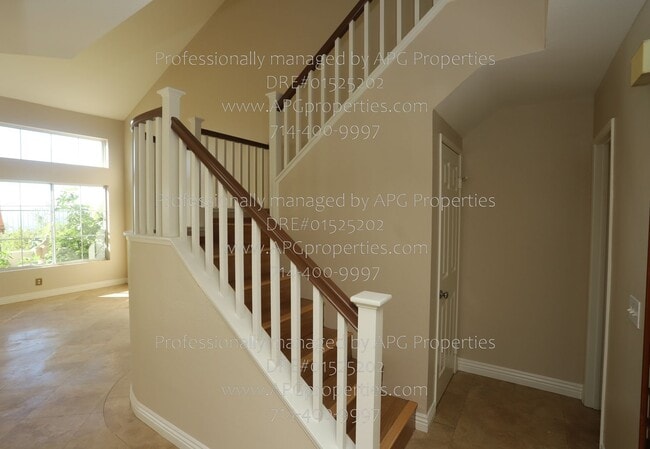 Building Photo - 7707 E Viewrim Dr