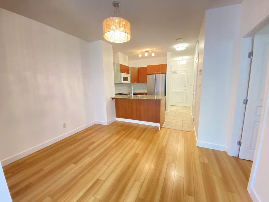 Photo principale - 4078 Knight St