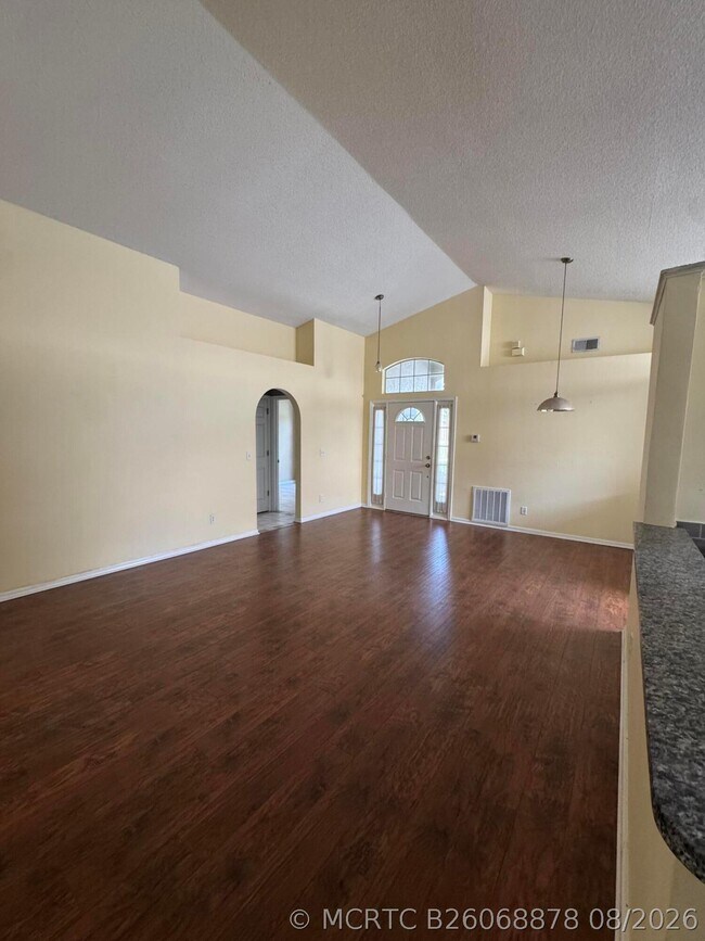 Foto del edificio - 12804 Maribou Cir