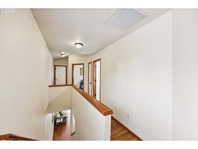 Foto del edificio - 6018 SE Malden St