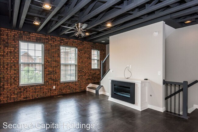 Building Photo - 3 br, 3.5 bath House - 503 Brownstone Row