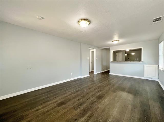 Foto del edificio - 2625 E 12th St