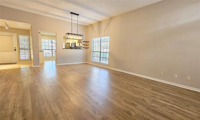 Building Photo - 986 Mauve Dr