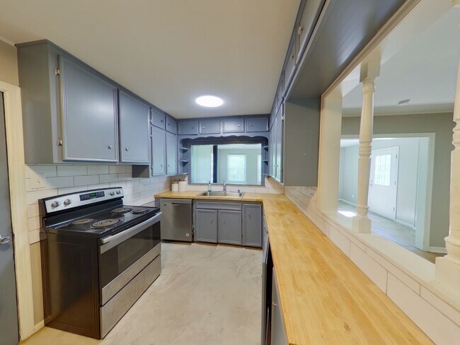 Foto del edificio - 430 N Jackson Heights St