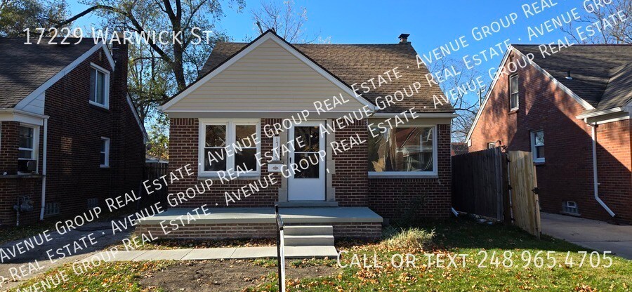 Primary Photo - 17229 Warwick St