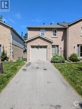 Building Photo - 3455-3455 Caplan Crescent