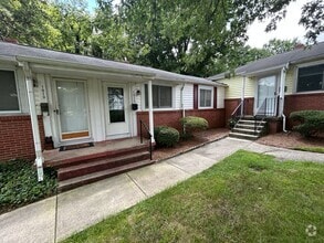 Building Photo - 1815 Mimosa Dr