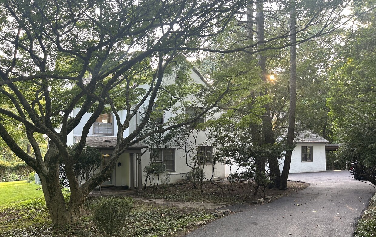 Photo - 134 Yew Rd (Cheltenham, PA)