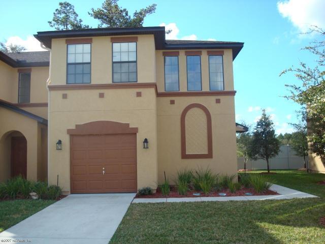 Foto del edificio - BEAUTIFUL & SPACIOUS 3/2.5 TOWNHOME!