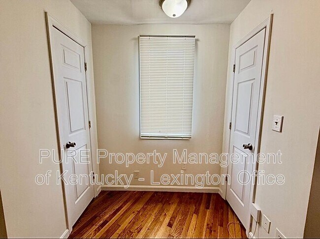 Foto del edificio - 430 Mt Tabor Rd