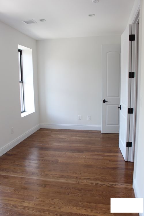 Foto del edificio - 194 Van Buren St