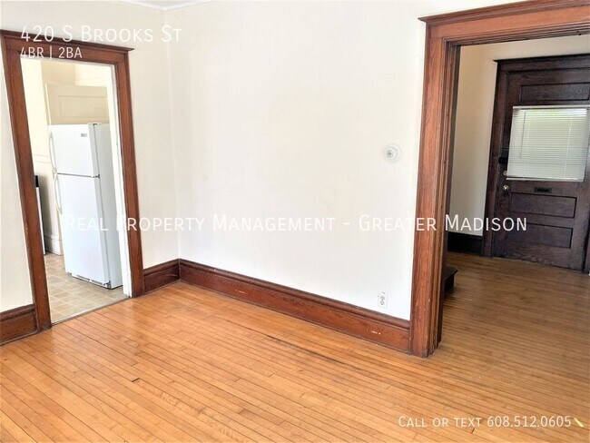 Building Photo - 420 S Brooks St
