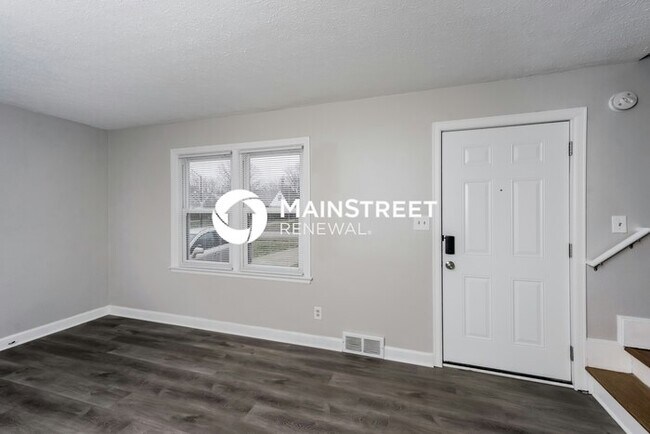 Foto del edificio - 4 Bedroom Pet-Friendly Home in Louisville,...