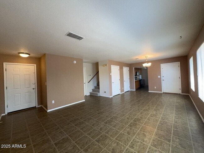 Building Photo - 1285 Leon Way