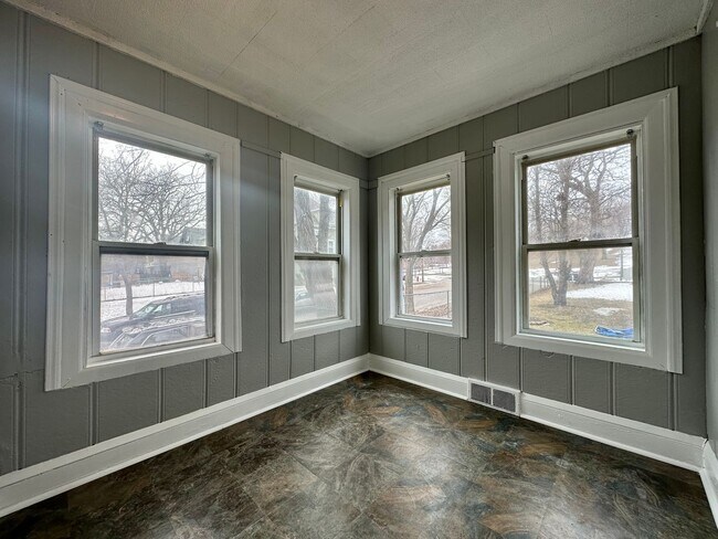 Foto del edificio - 318 N 27th Ave