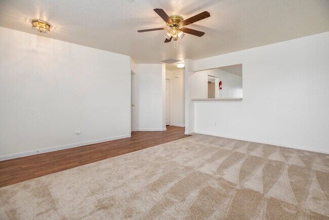 Building Photo - 5047 Akumal Calle