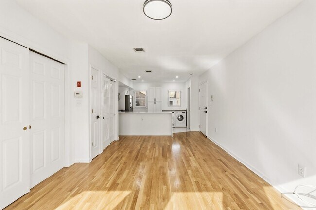 Foto del edificio - 312 Washington St