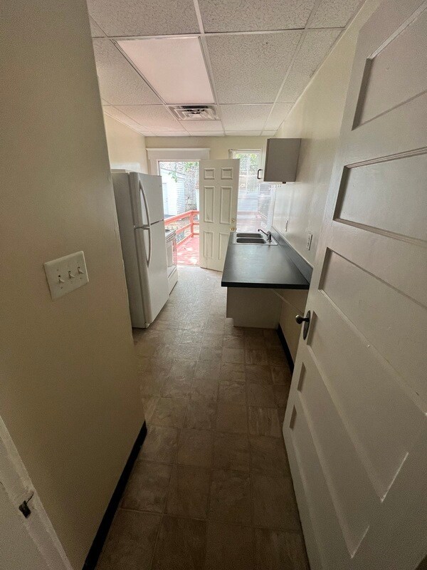 Foto del edificio - 2307 W Main St