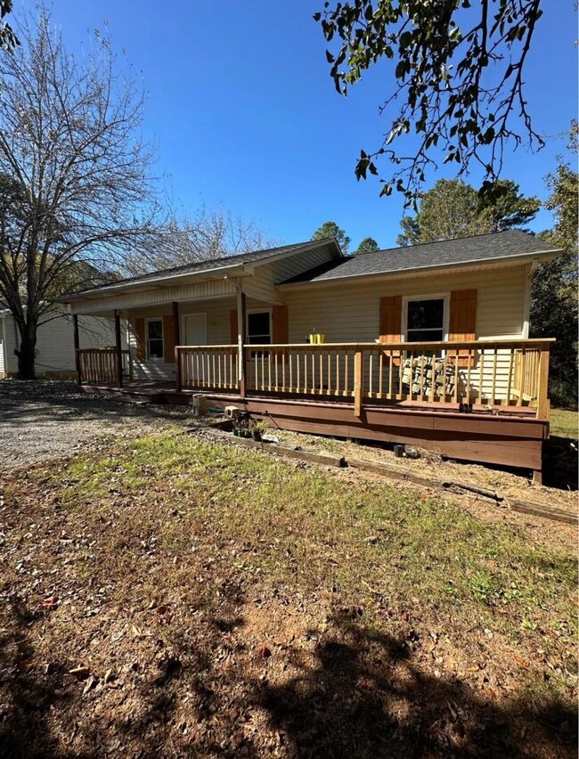 Building Photo - 180 Crestview Dr NW